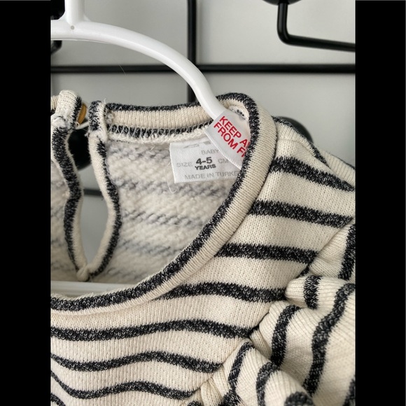 ZARA kids sweater 4-5T - Picture 3 of 3